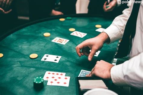 Professional Blackjack Players .